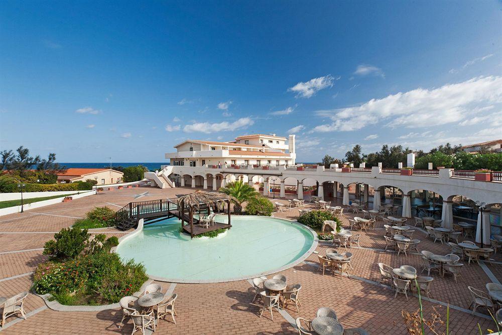 Marina di Sorso La Plage Noire Resort المظهر الخارجي الصورة