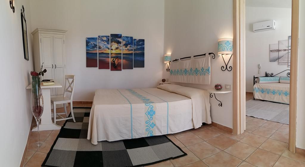 Marina di Sorso La Plage Noire Resort المظهر الخارجي الصورة