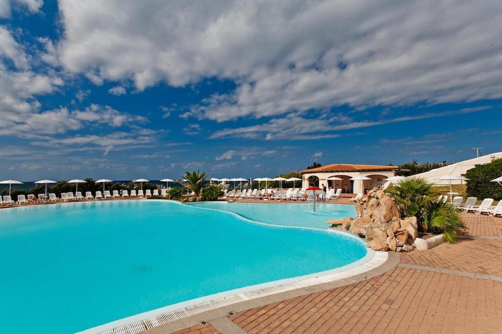 Marina di Sorso La Plage Noire Resort المظهر الخارجي الصورة