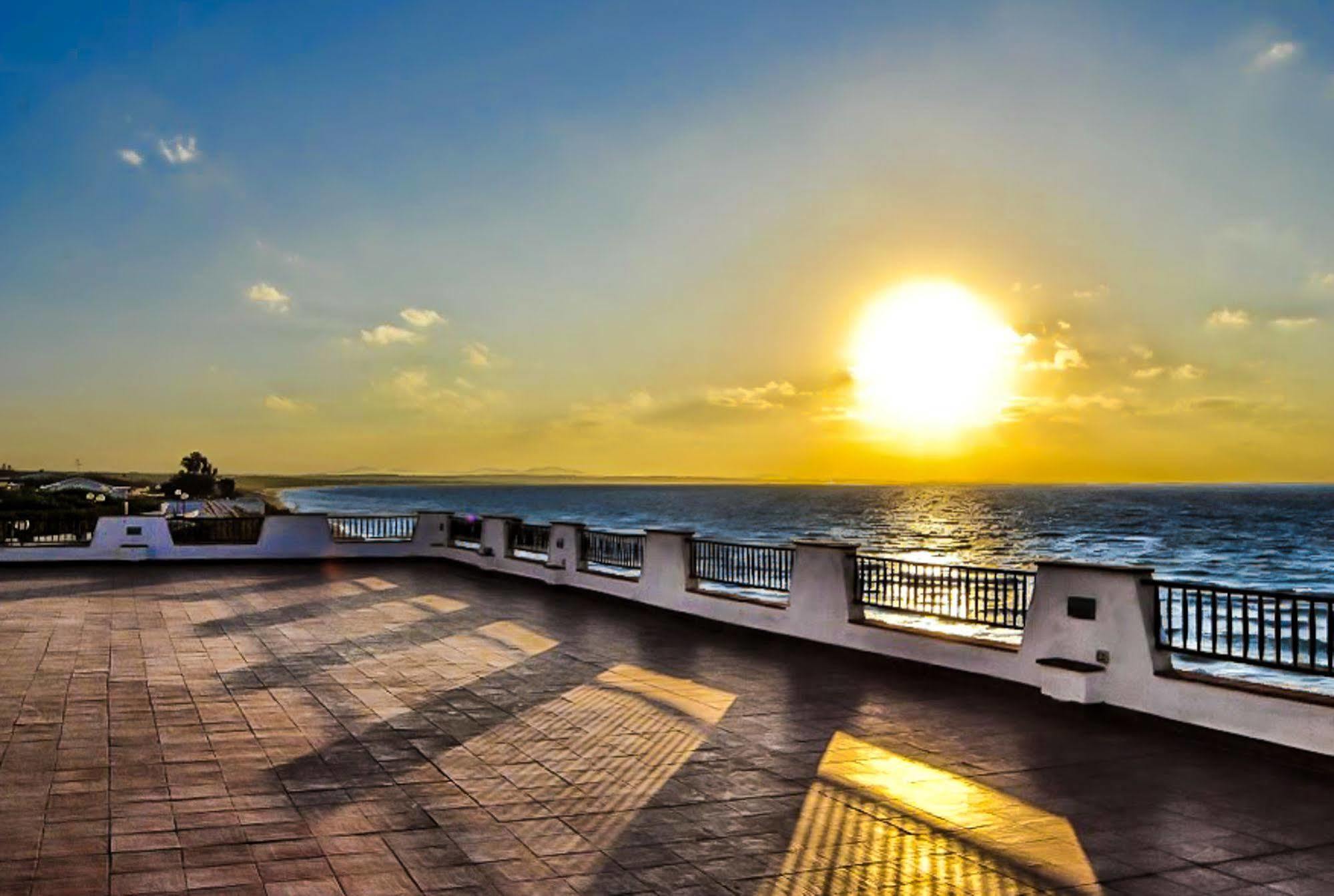 Marina di Sorso La Plage Noire Resort المظهر الخارجي الصورة