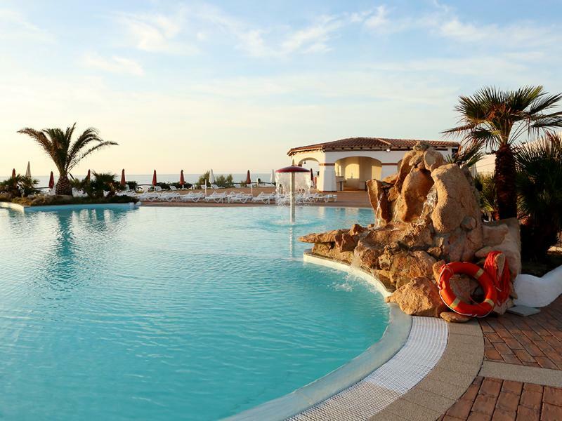 Marina di Sorso La Plage Noire Resort المظهر الخارجي الصورة