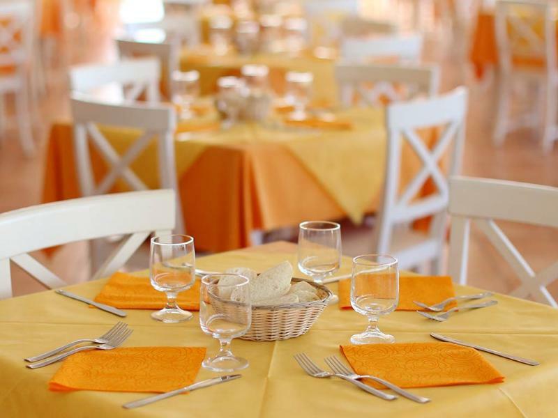 Marina di Sorso La Plage Noire Resort المظهر الخارجي الصورة